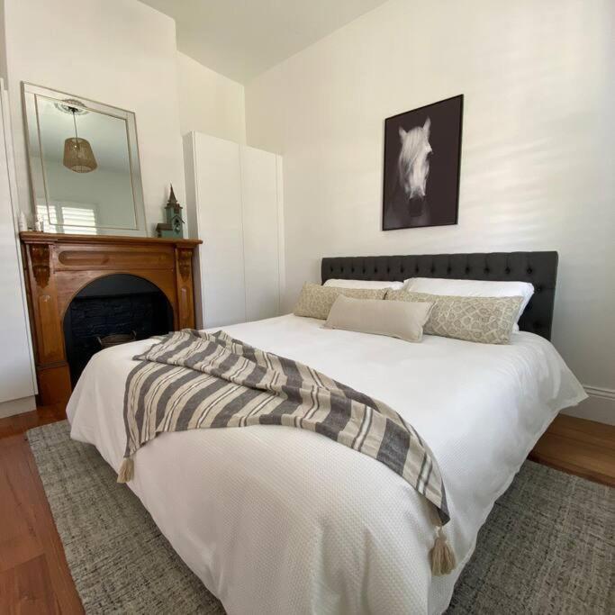 Charming Cottage Nestled In Prime Location Launceston Kültér fotó