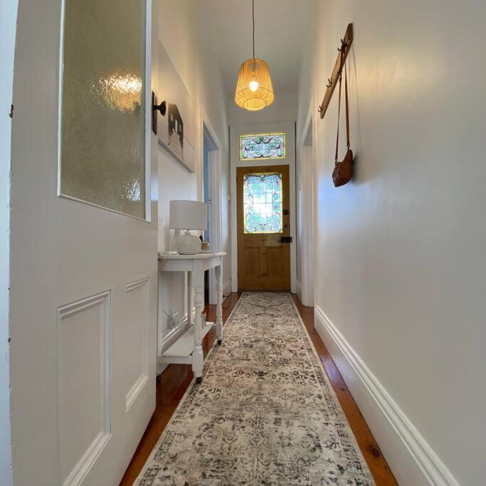 Charming Cottage Nestled In Prime Location Launceston Kültér fotó